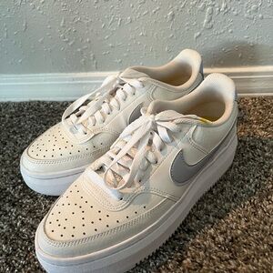 Nike Court Vision Altas